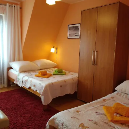 Nad Mlynowka Δωμάτια σε οικογενειακή κατοικία *